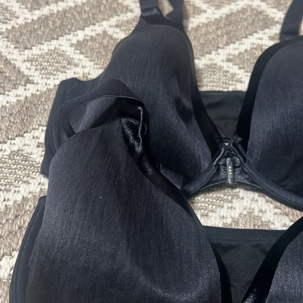 Vanity Fair Black 36DD (36E) style number 75339 front  closure bra set o… - Picture 5 of 12